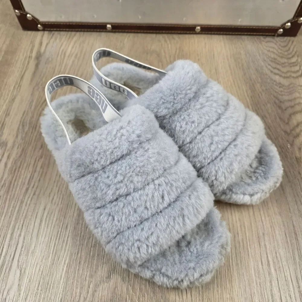 UGG Fluff Yeah Slides Size 10